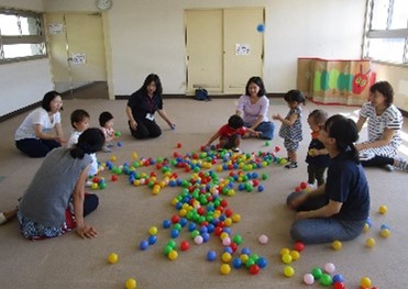 なかよしひろば